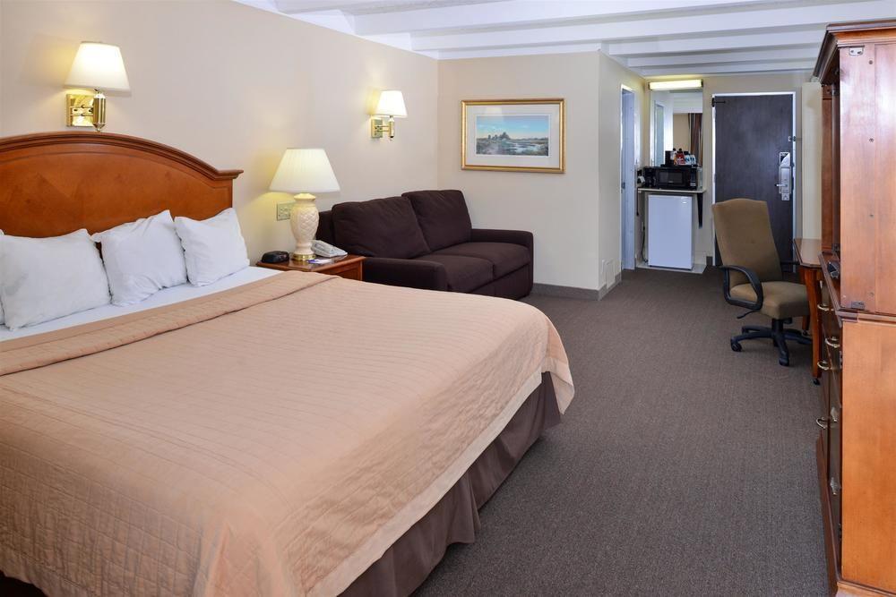 Americas Best Value Inn - Campus View Eau Claire Exteriér fotografie