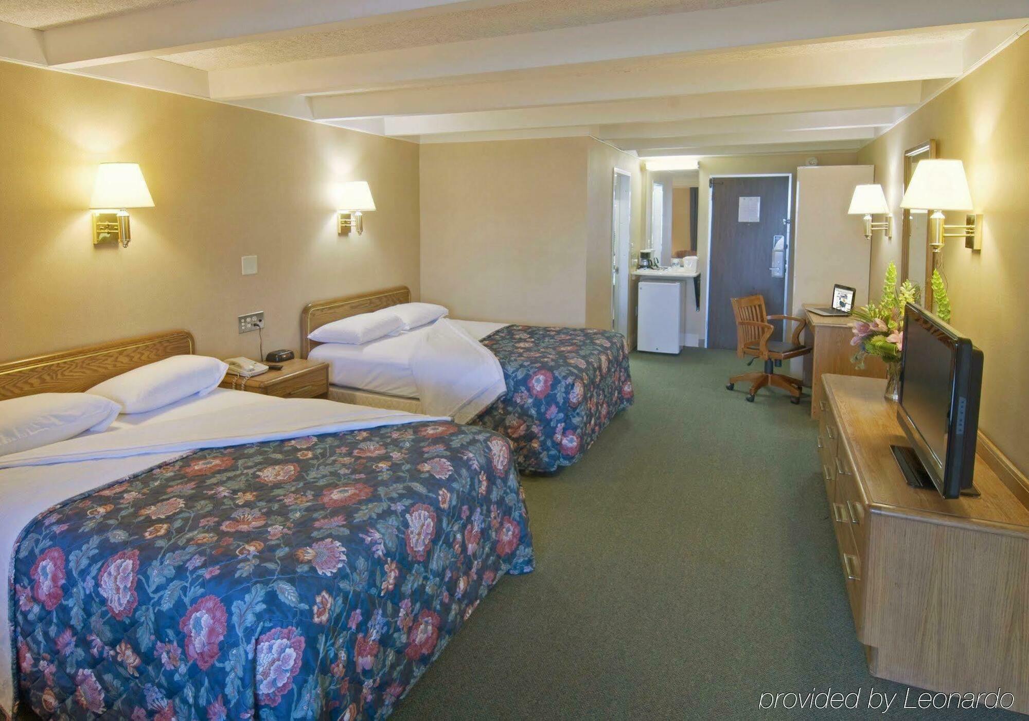 Americas Best Value Inn - Campus View Eau Claire Pokoj fotografie