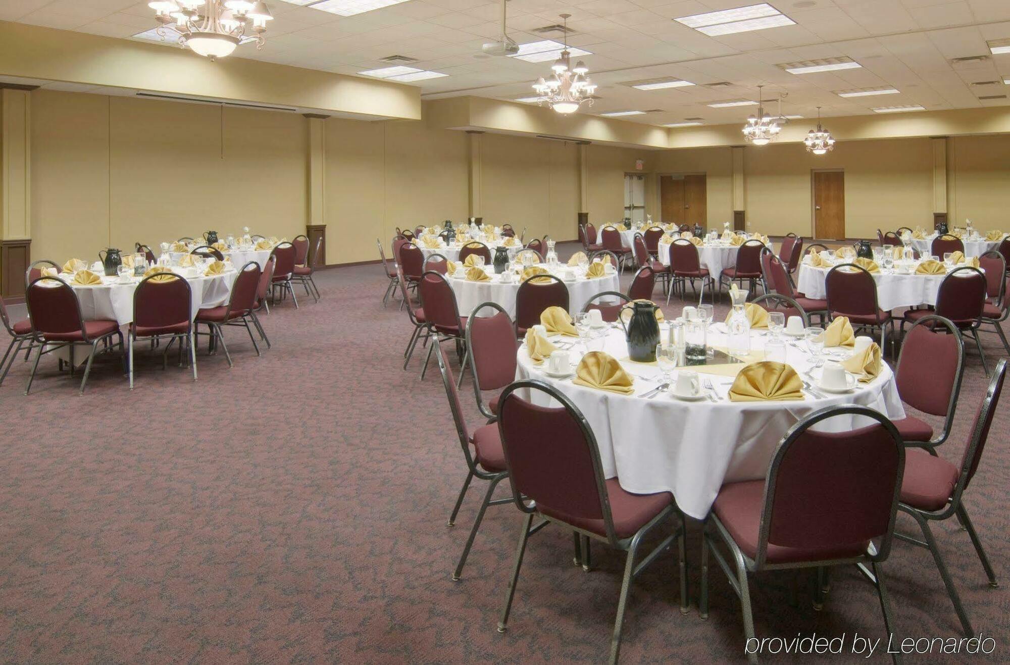 Americas Best Value Inn - Campus View Eau Claire Restaurace fotografie